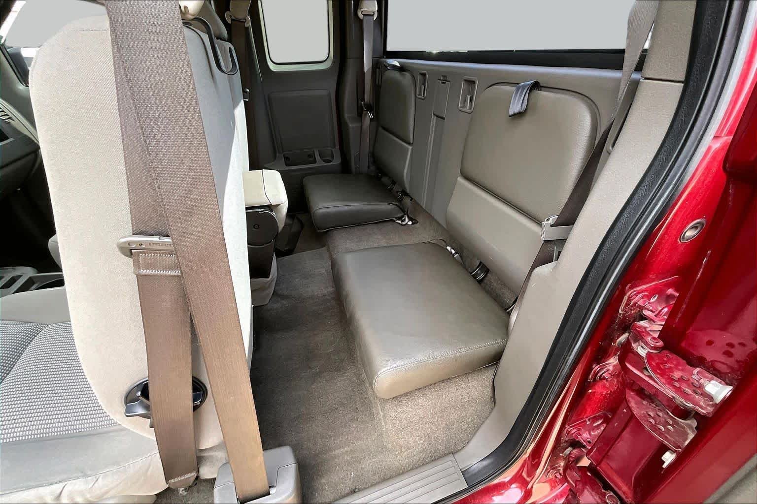 Used 2011  Ram Bighorn/Lonestar image 18