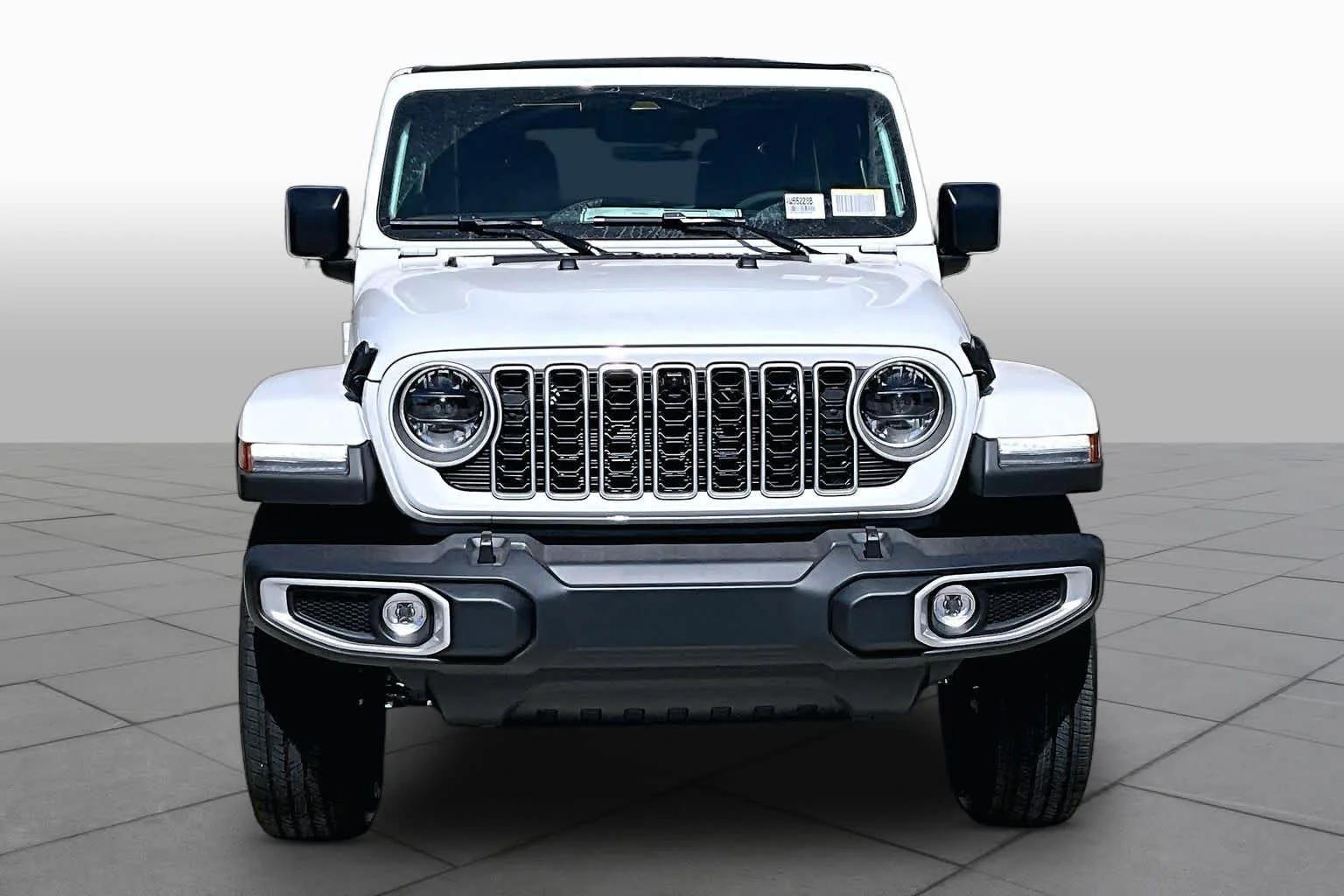 New 2027 Bright White Clear-Coat Paint Jeep Sahara image 4