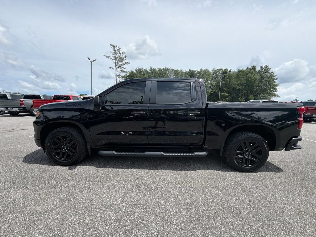 Used 2023 Black Chevrolet Custom image 6