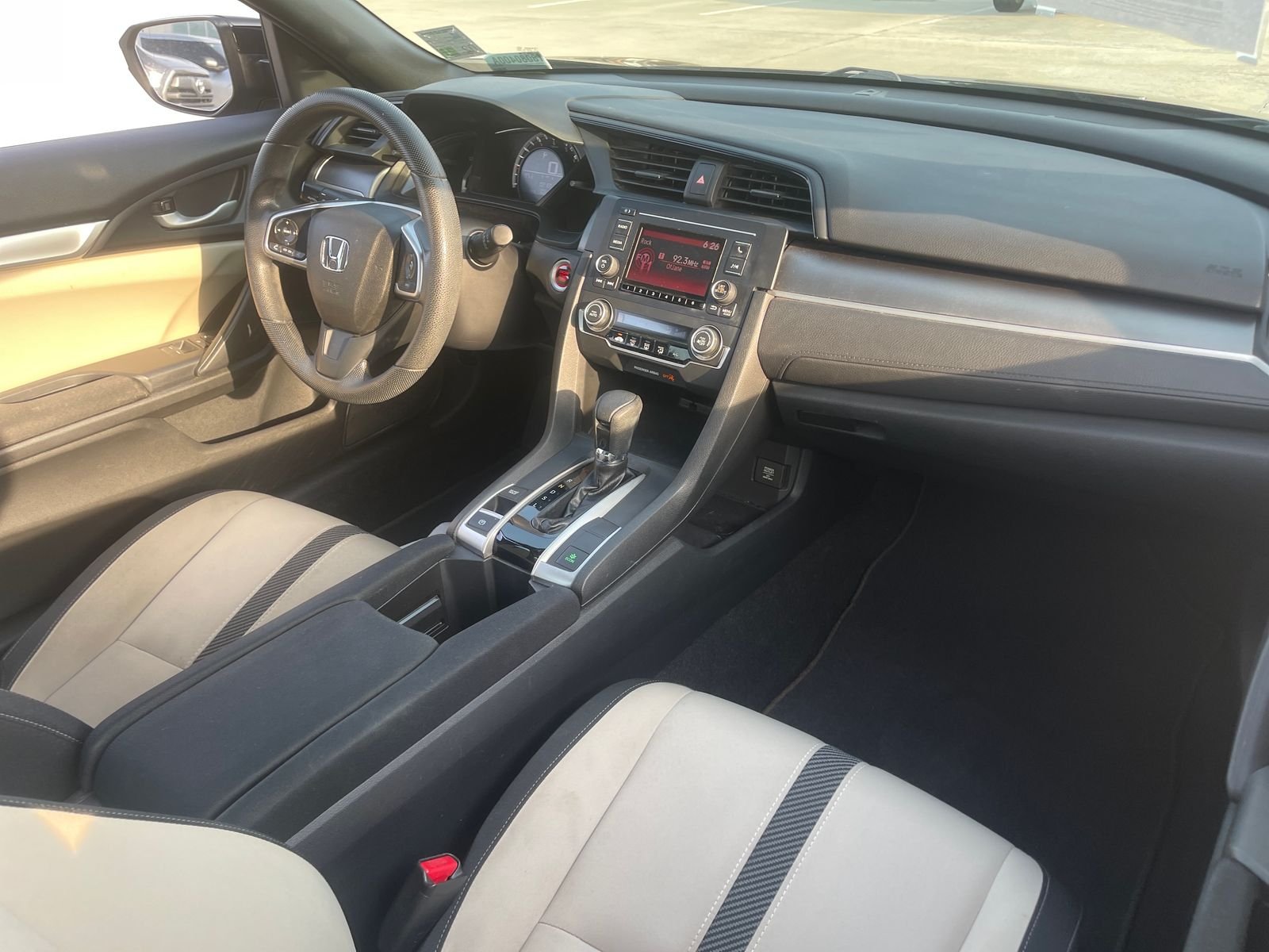 Used 2016 Black Honda LX-P image 15