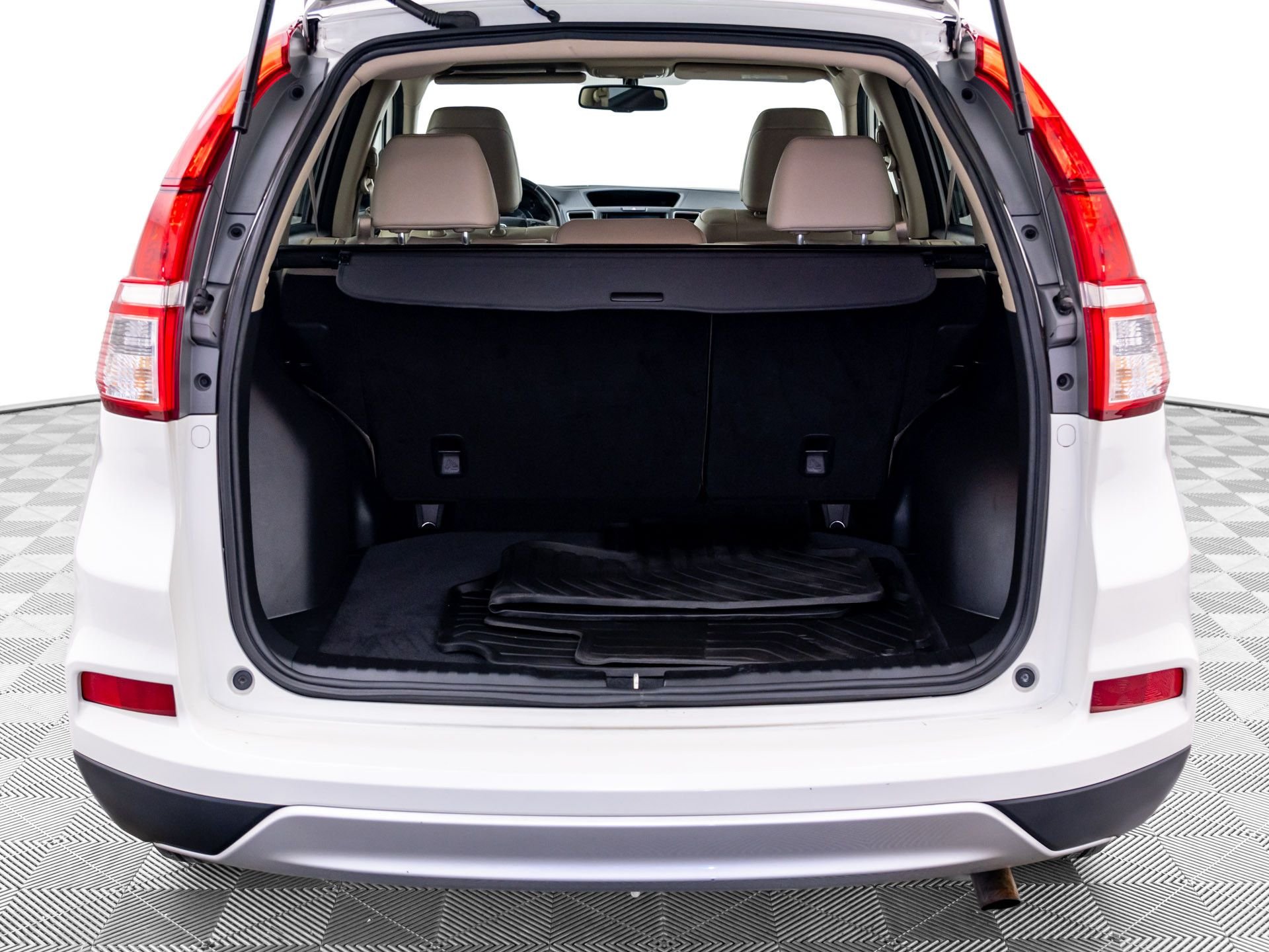 Used 2016 White Honda EX-L image 33