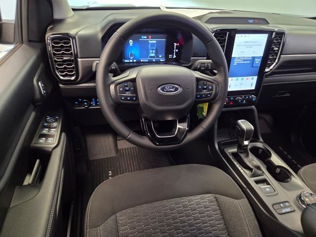 Used 2025 Black Ford XLT image 13