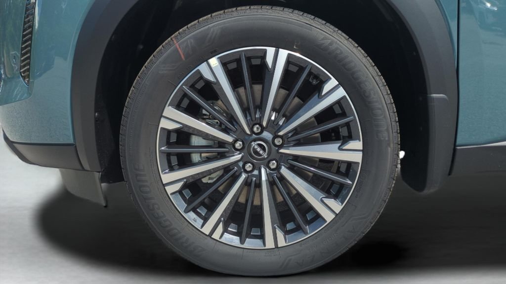 New 2026 Baltic Teal Pearl Nissan Platinum image 26