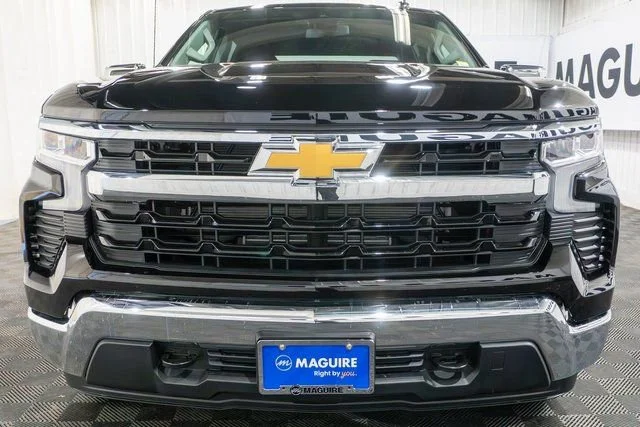 New 2026 Black Chevrolet LT (2FL) image 3