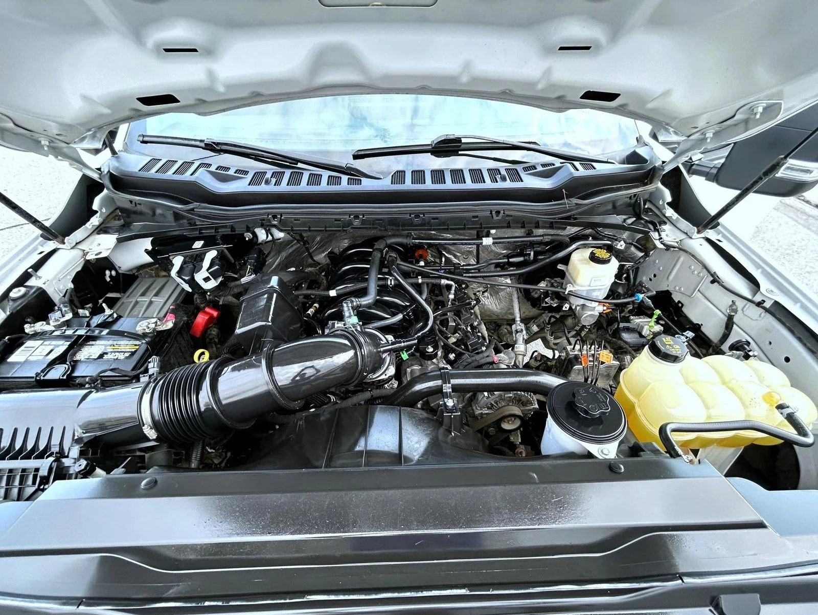 Certified Used 2024 White Ford XL image 25