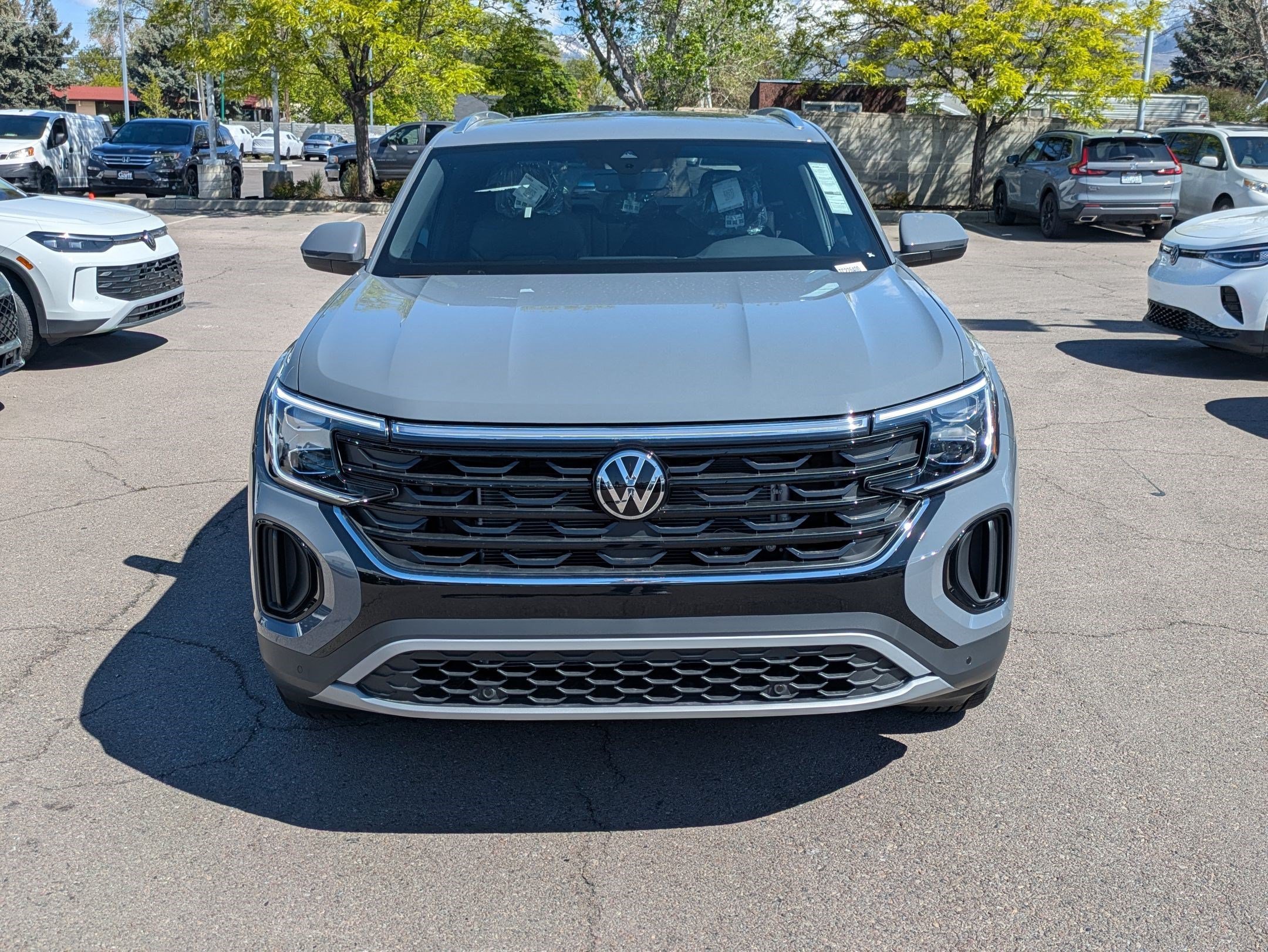 New 2026 Pure Gray Volkswagen 2.0T SE w/Technology image 9