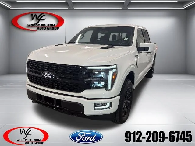 New 2026 Star White Metallic Tri-Coat Ford Platinum® image 17