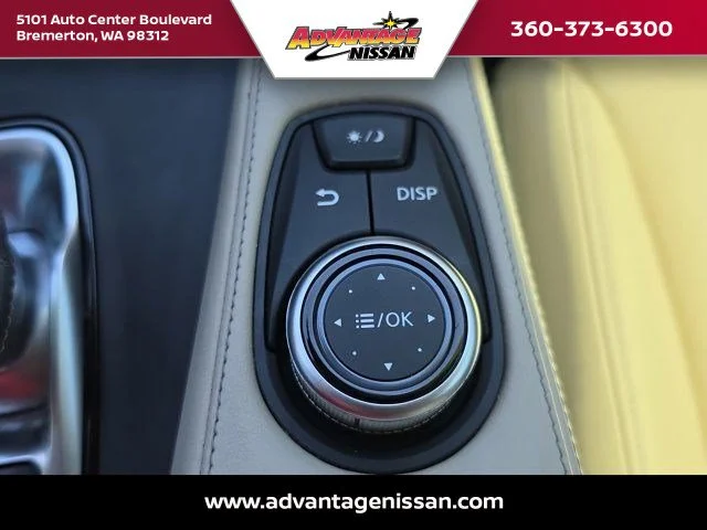 Used 2021 Black Obsidian INFINITI LUXE image 17
