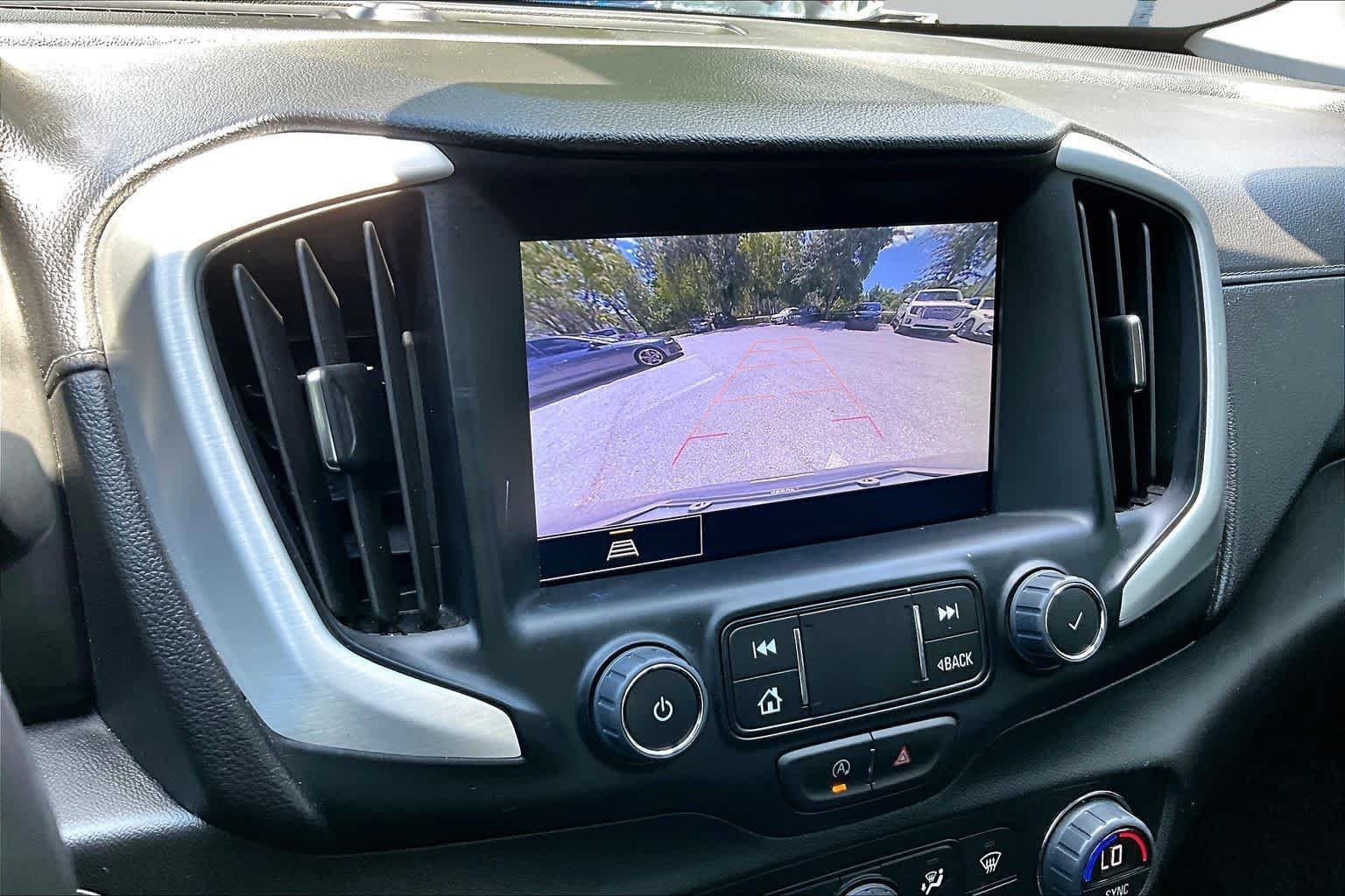 Used 2024 Sterling Metallic GMC SLT image 25