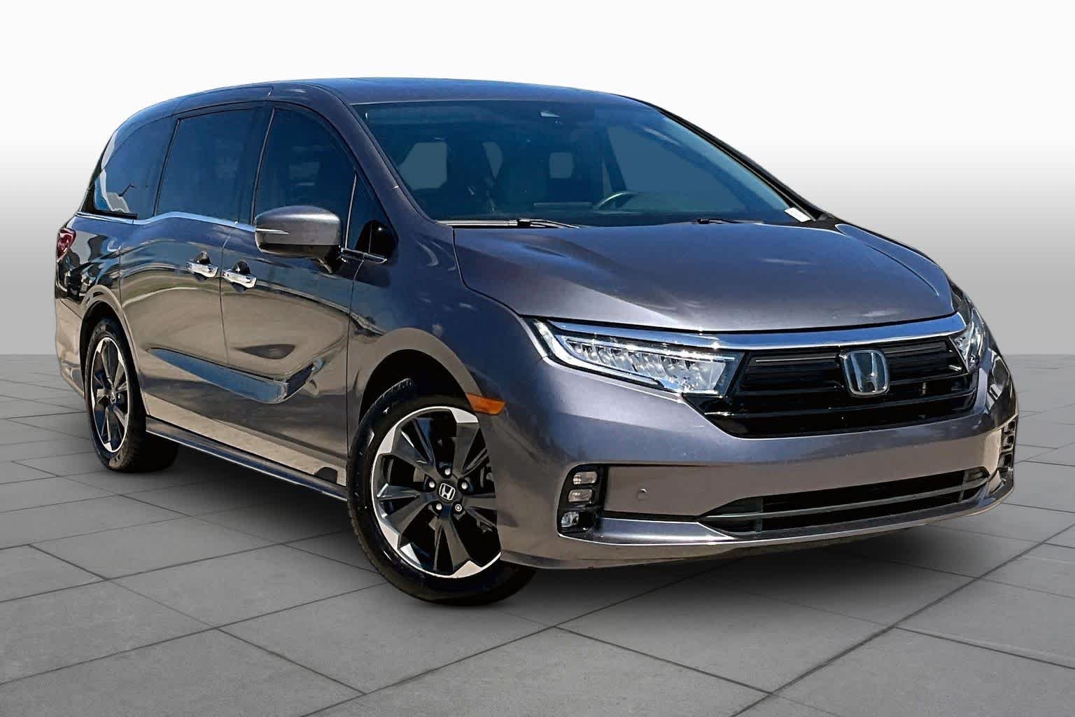 Certified Used 2023 Modern Steel Metallic Honda Elite image 3
