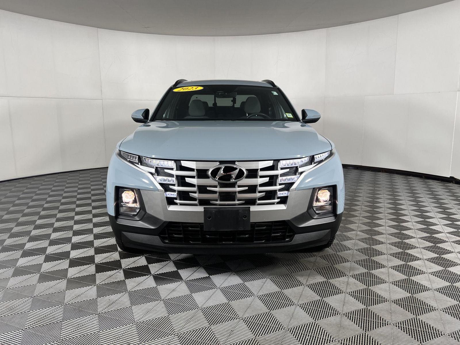 Used 2023 Blue Stone Hyundai SEL image 19