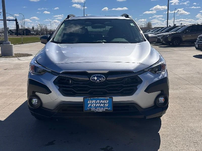 New 2026 ICE SILVER METALLIC Subaru Premium image 3