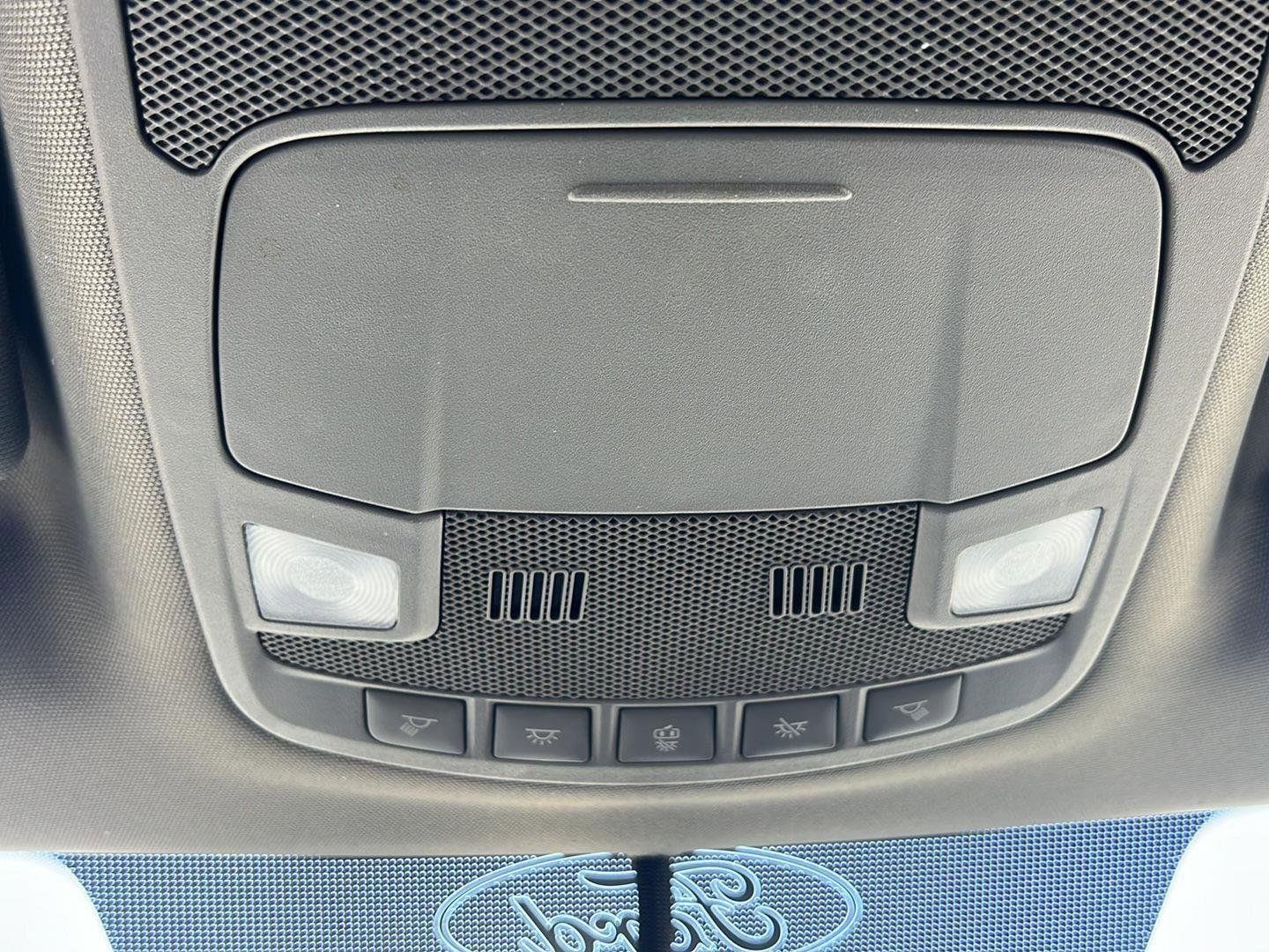 Used 2018 Magnetic Ford LARIAT image 14