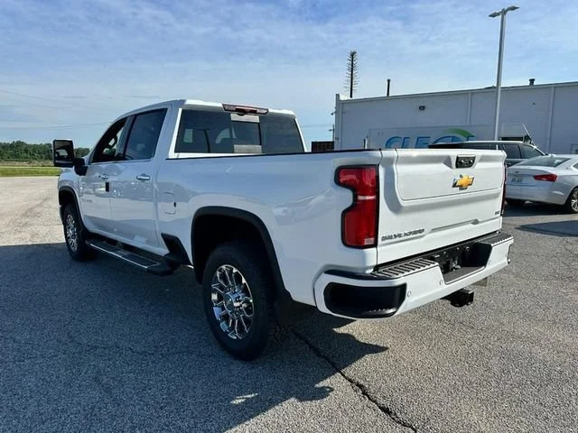 2026 Chevrolet Silverado 2500 HD LTZ - Photo 3