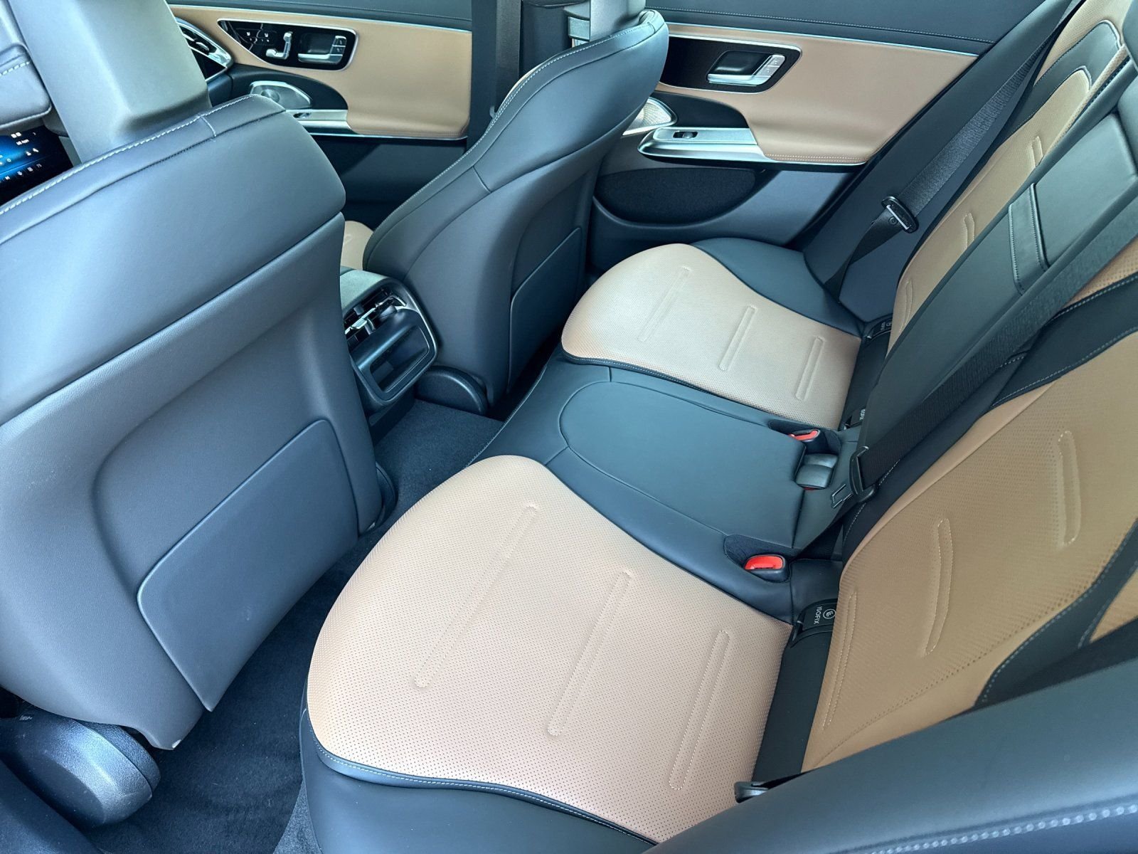 New 2026 Nautical Blue Metallic Mercedes-Benz E 53 AMG® image 4