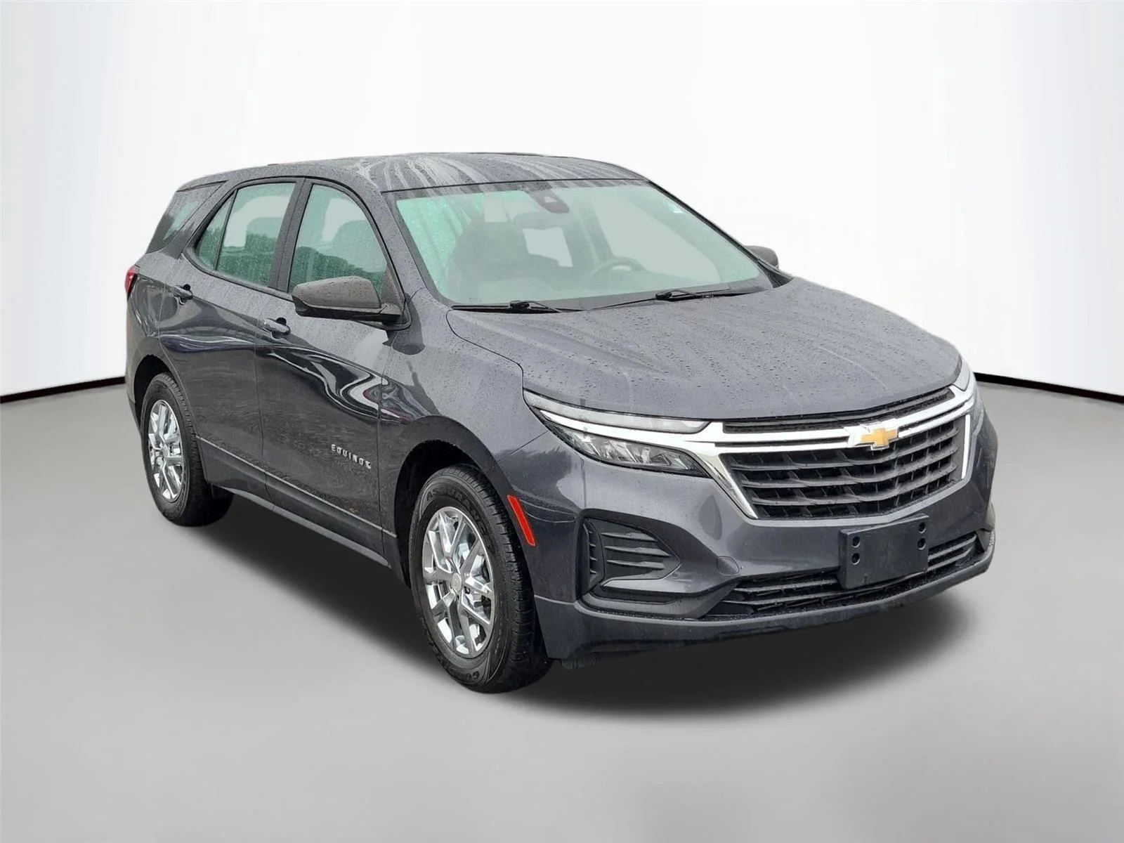 Used 2022 Iron Gray Metallic Chevrolet LS image 7
