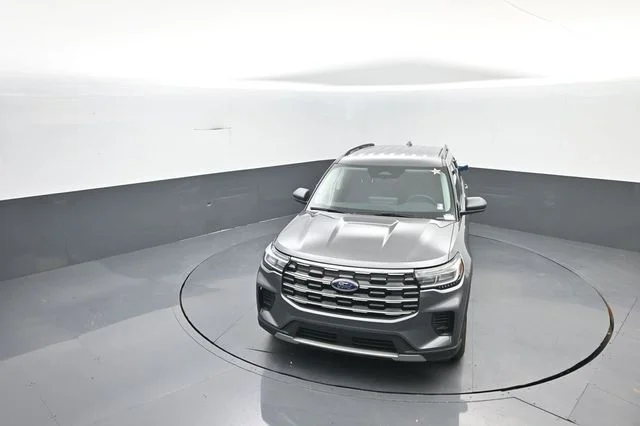 New 2026 Carbonized Gray Metallic Ford Active image 26