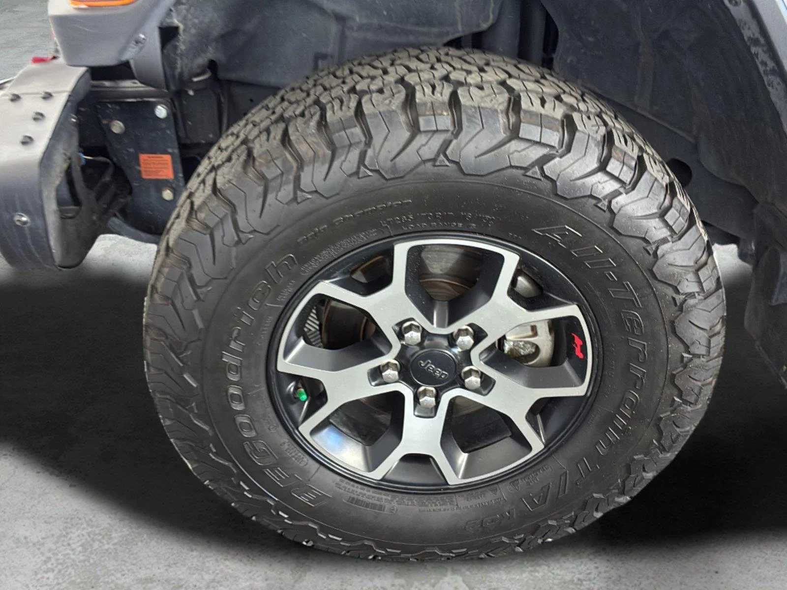 Used 2020 Billet Silver Metallic Clearcoat Jeep Rubicon image 11