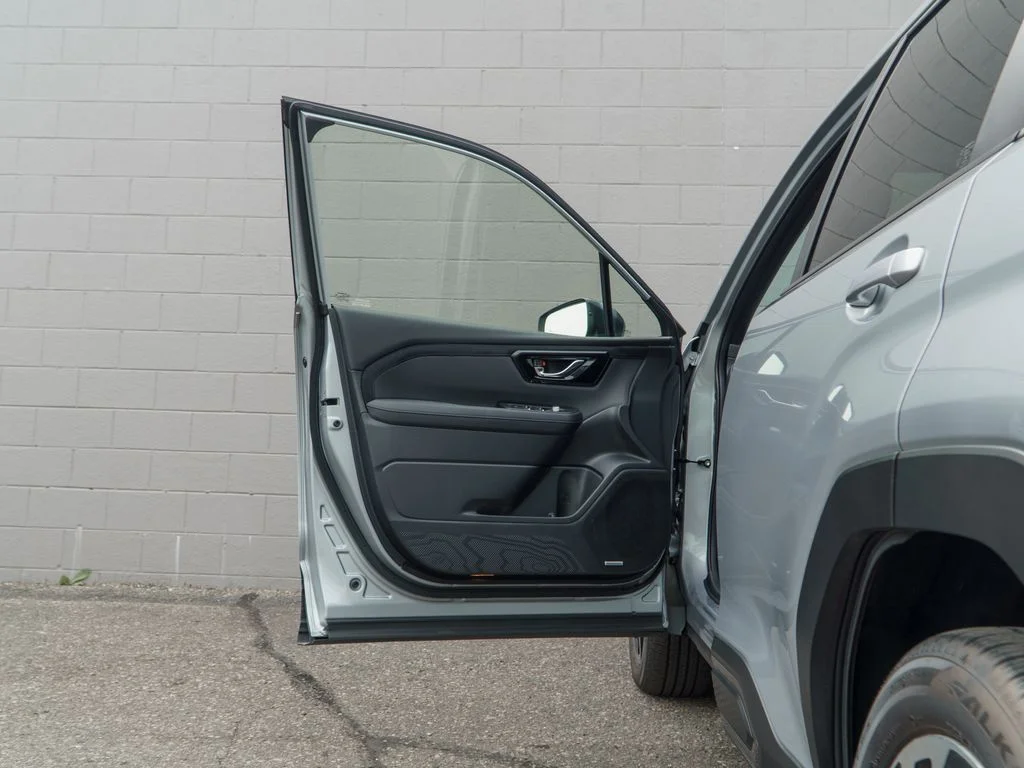 Used 2025 Silver Subaru Limited image 15