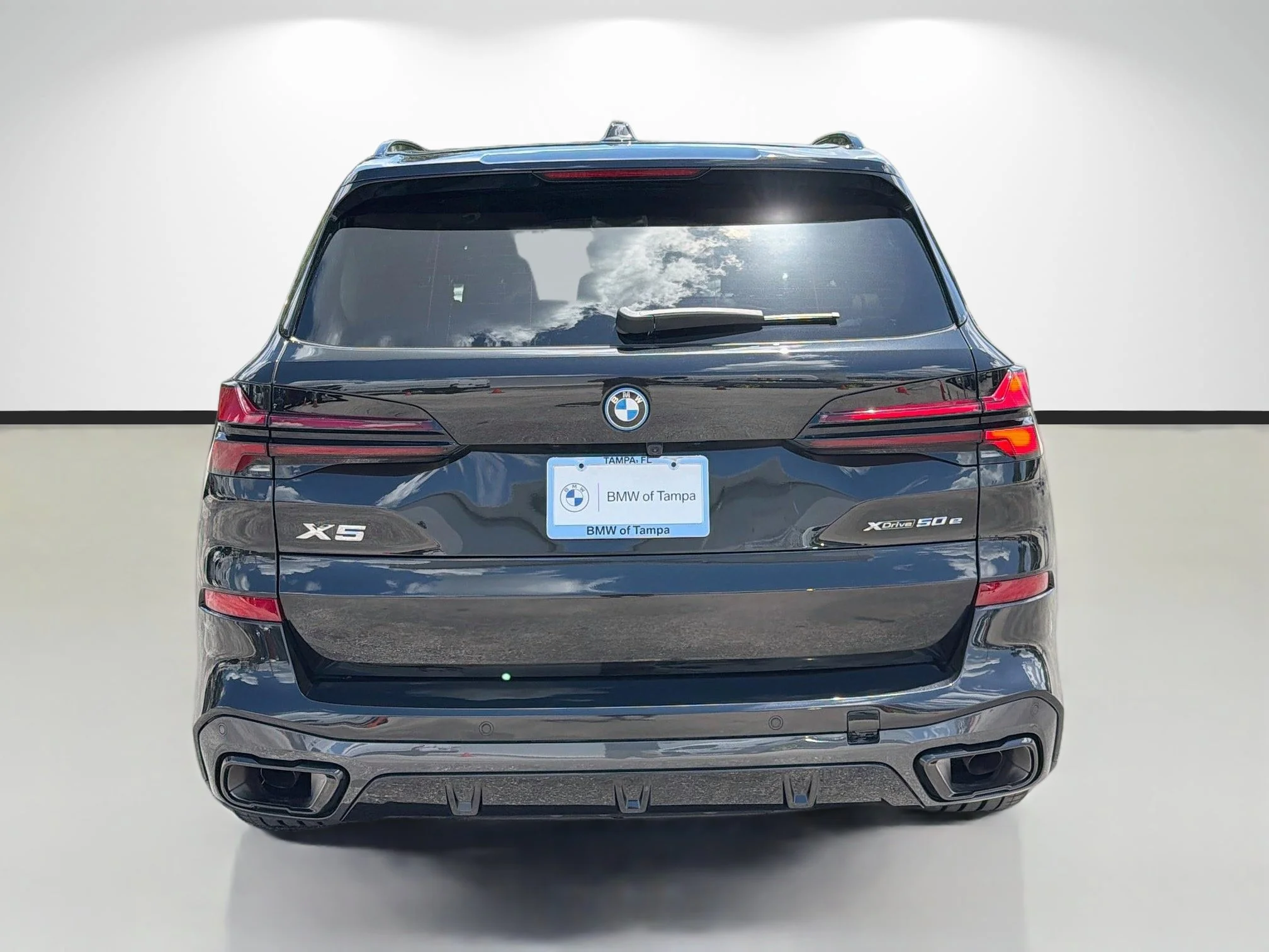 Used 2025 Black Sapphire Metallic BMW xDrive50e image 4