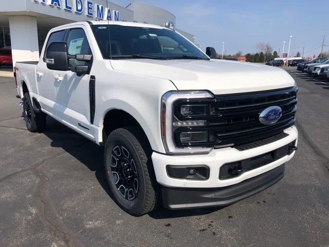 2025 Ford F-250 Super Duty Platinum - Photo 24