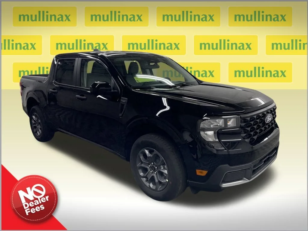 New 2025 Black Ford XLT image 1