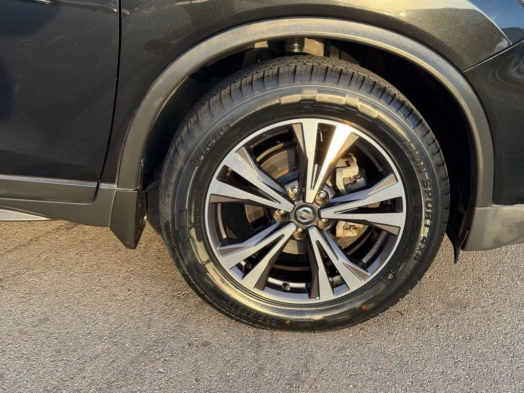 Used 2019 Black Nissan SV image 9