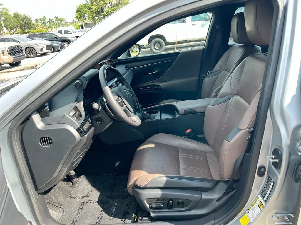 Certified Used 2024 IRIDIUM Lexus 350 Luxury image 12