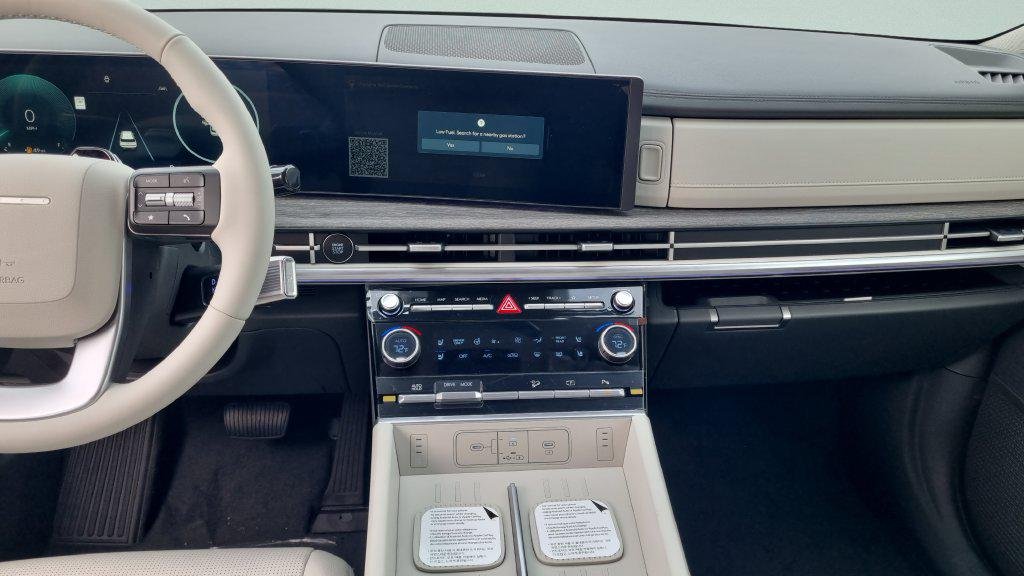 New 2027 Gray Hyundai Limited image 14