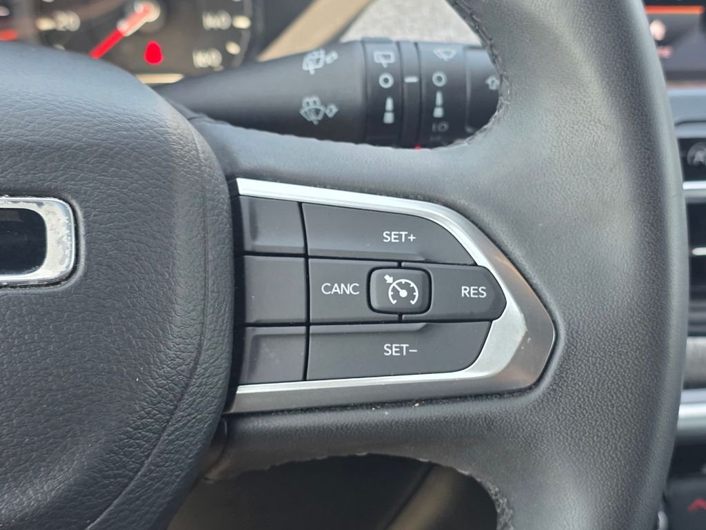 Certified Used 2024 Gray Jeep Latitude image 35