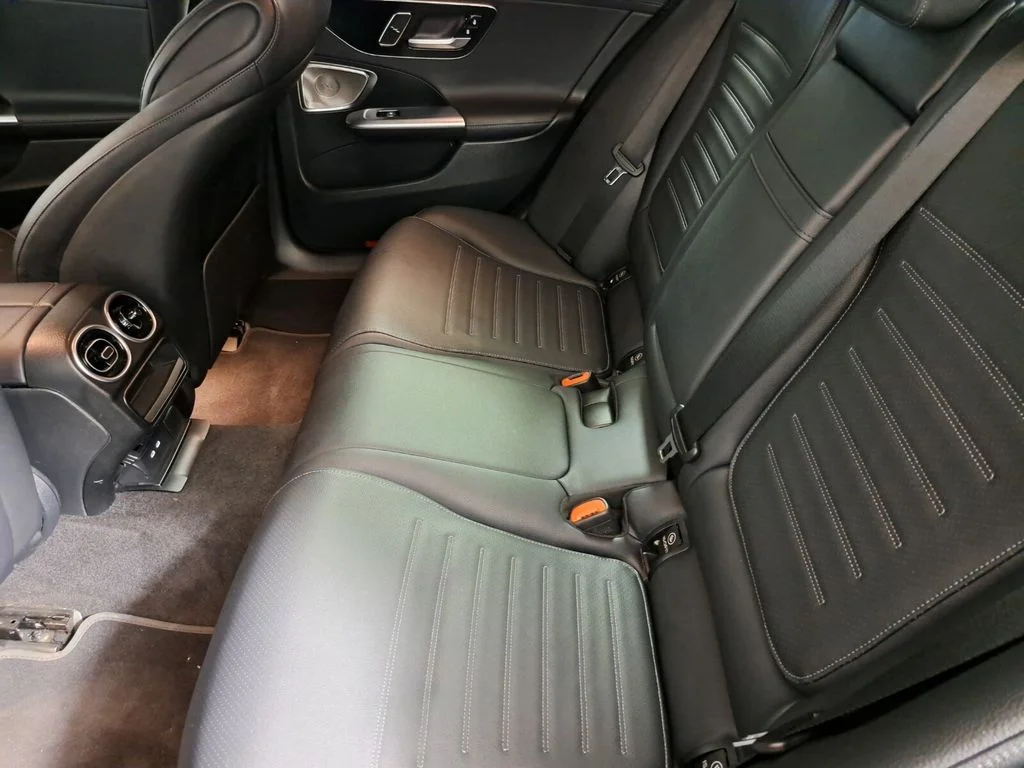 Used 2022 MANUFAKTUR Diamond White Mercedes-Benz C 300 image 21