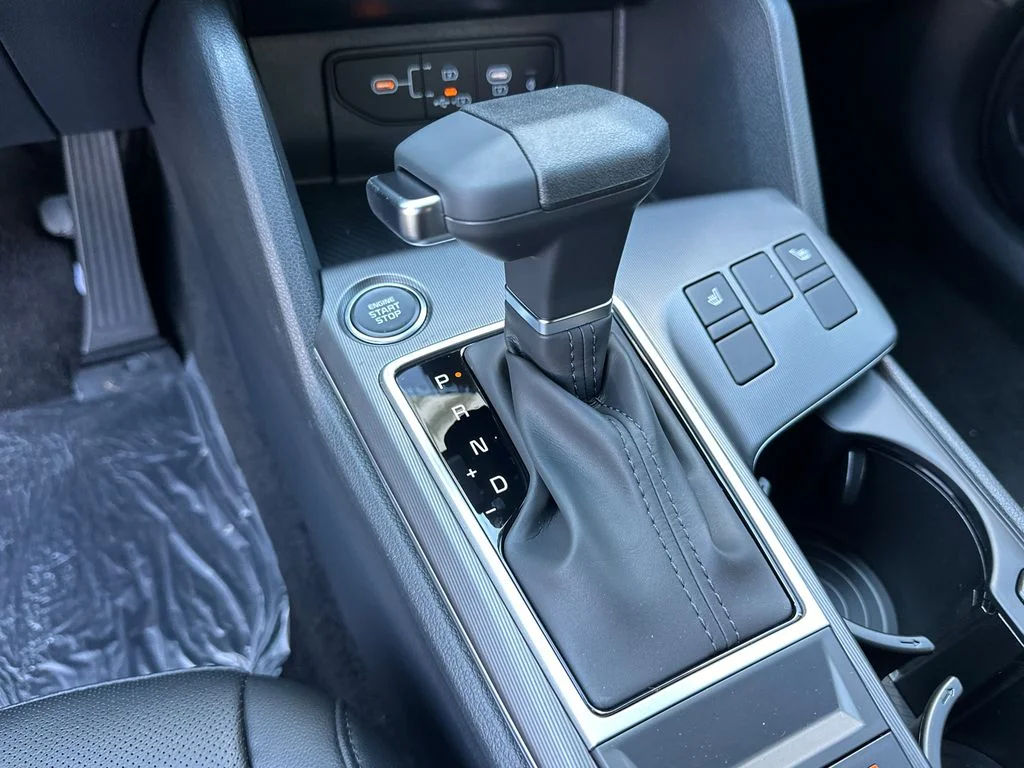 New 2026 Black Kia EX image 32