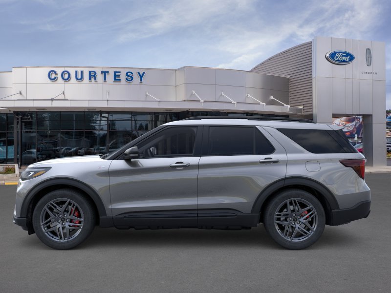 New 2026 Carbonized Gray Metallic Ford ST-Line image 3