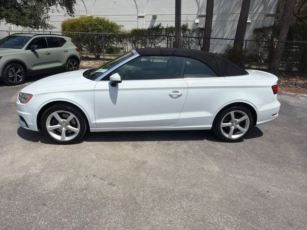 Used 2015  Audi 1.8T Premium image 2