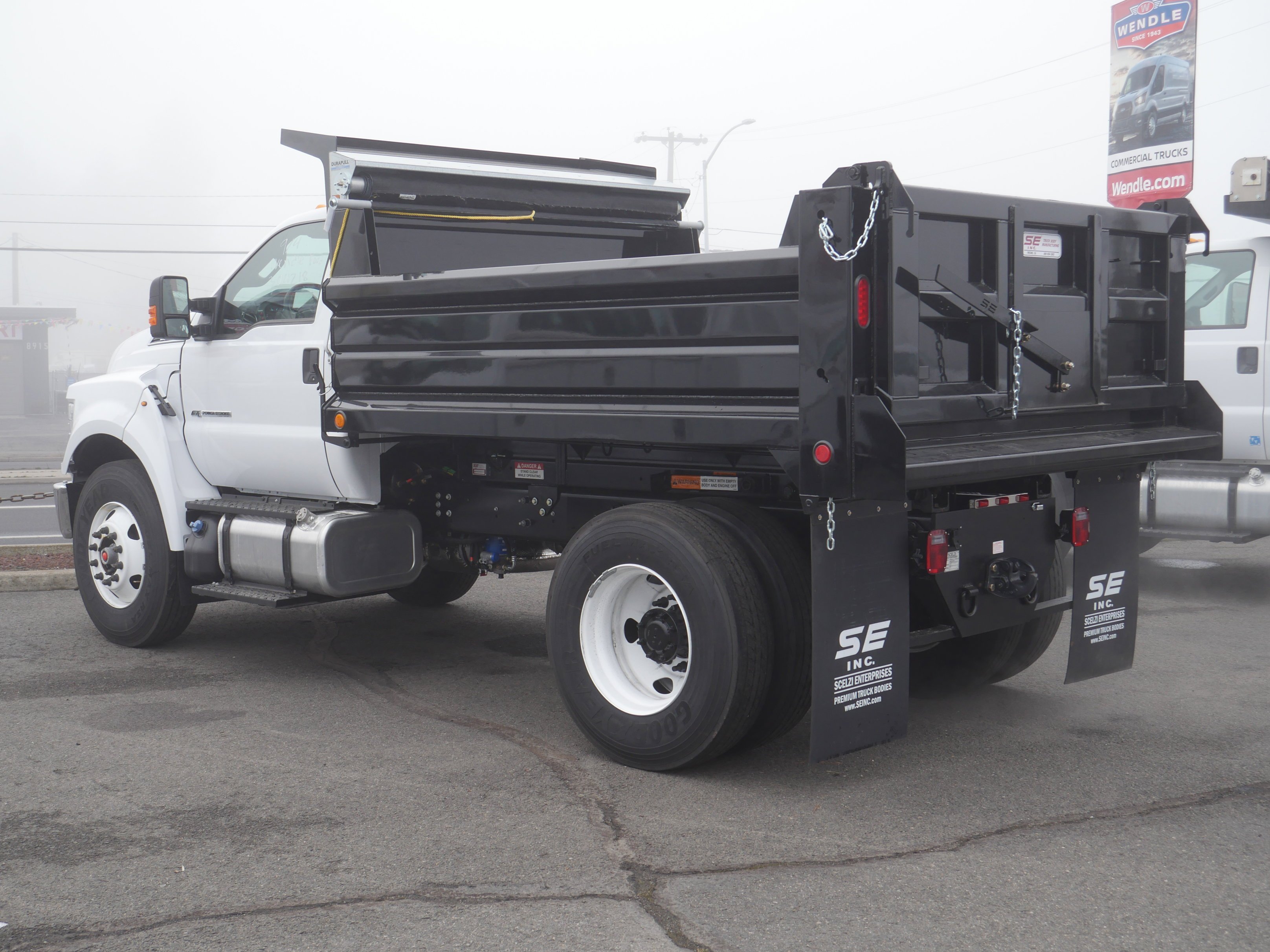 New 2026 Oxford White Ford F-750 Diesel Straight Frame image 17