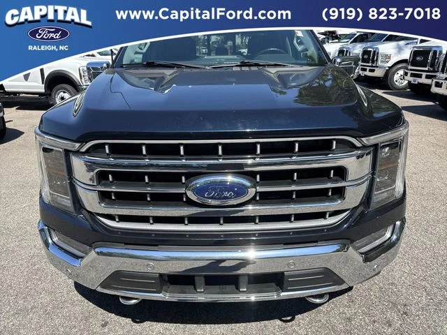 Used 2023 Blue Ford Lariat image 10