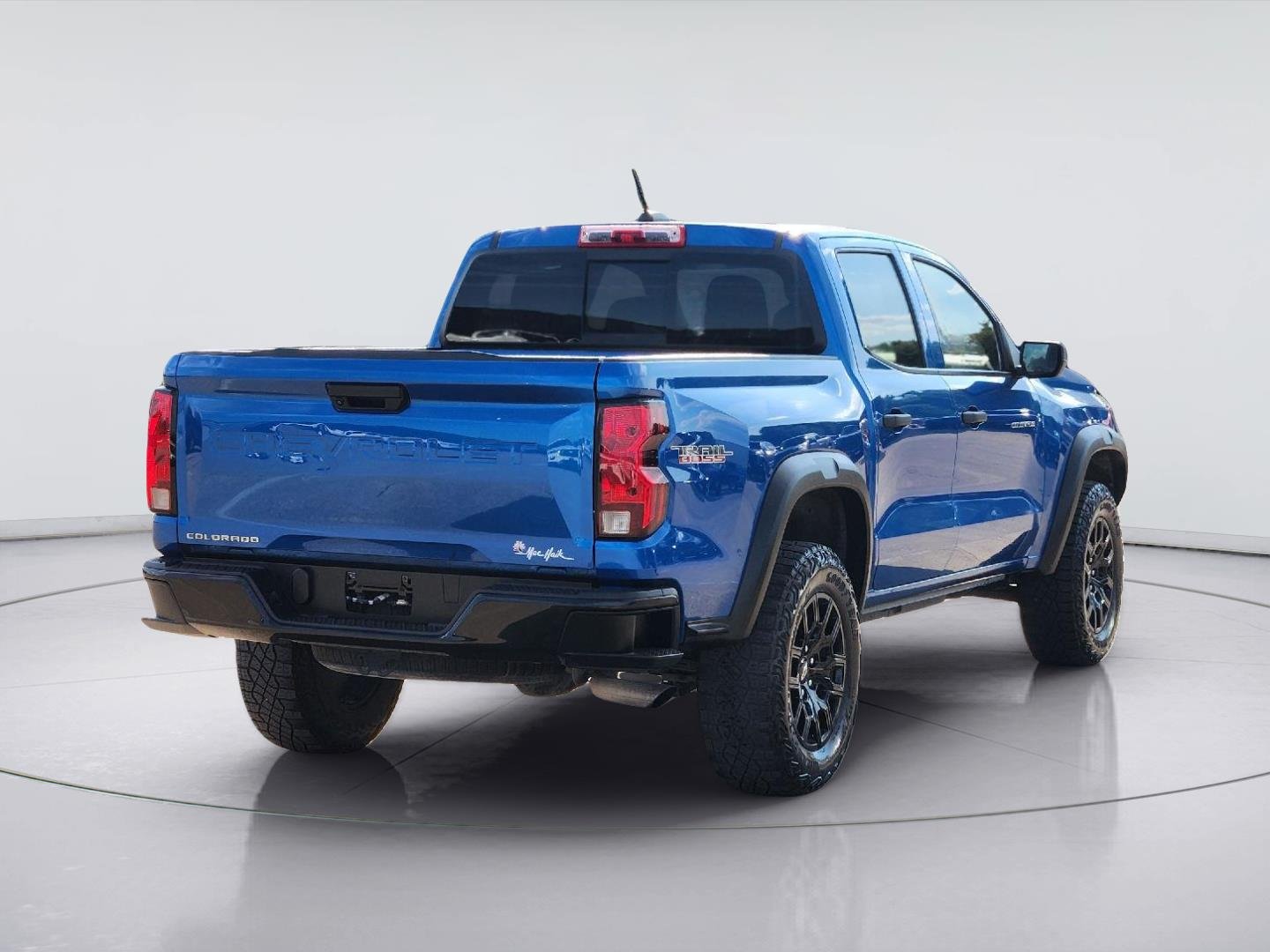 Used 2023 Glacier Blue Metallic Chevrolet 4WD Trail Boss image 4