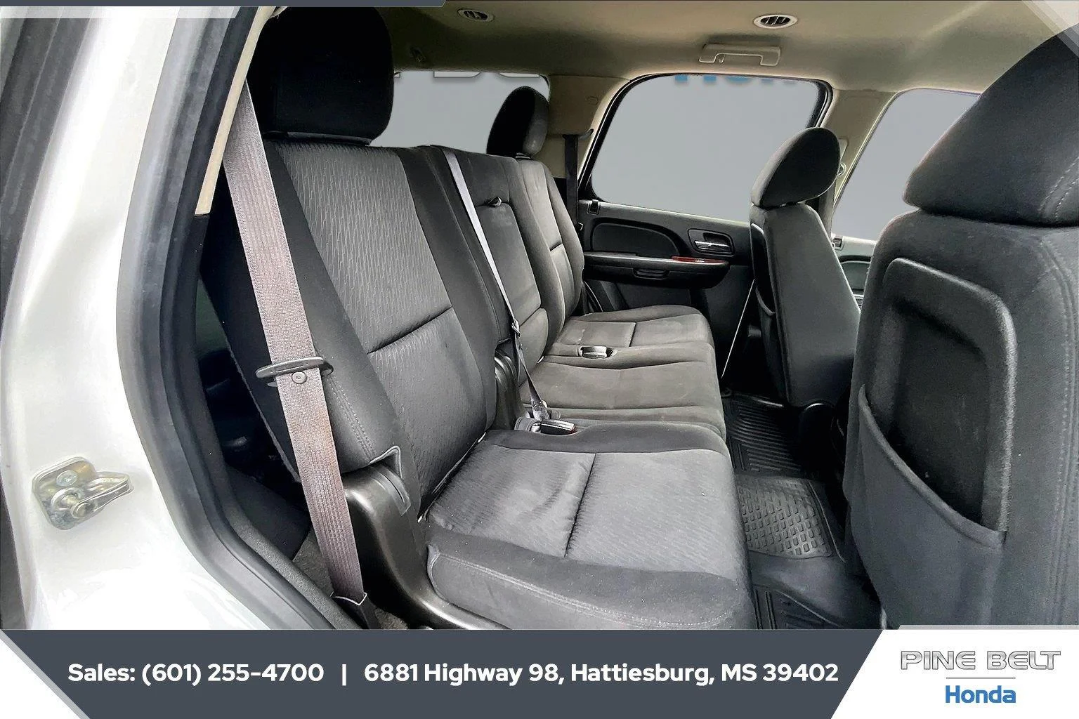 Used 2013 Summit White Chevrolet LS image 20