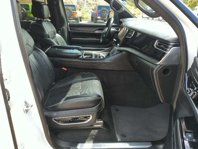 Certified Used 2024 White Jeep Series II image 20