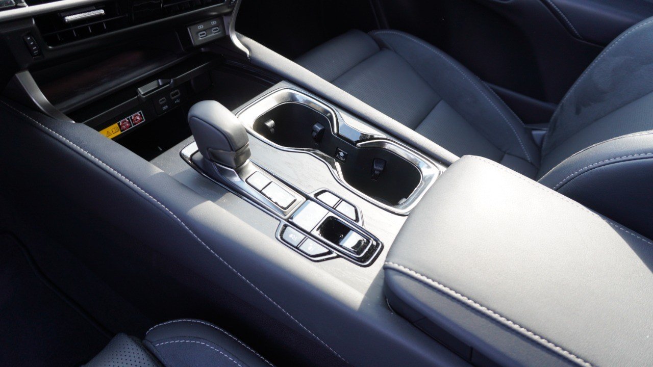 Used 2025 White Lexus RX 350 Luxury image 12