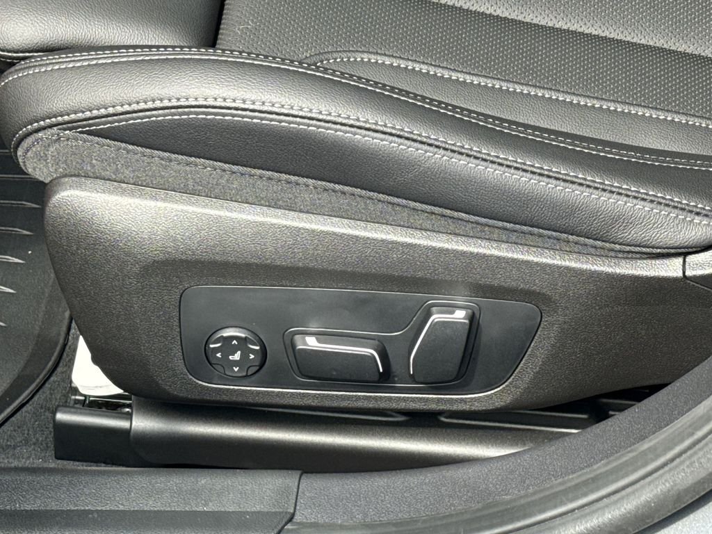 New 2026 Gray BMW 330i xDrive image 12