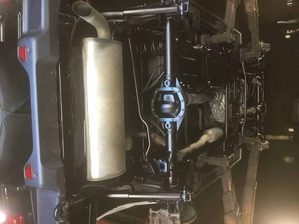 Used 2018 Black Jeep Unlimited Sahara image 6