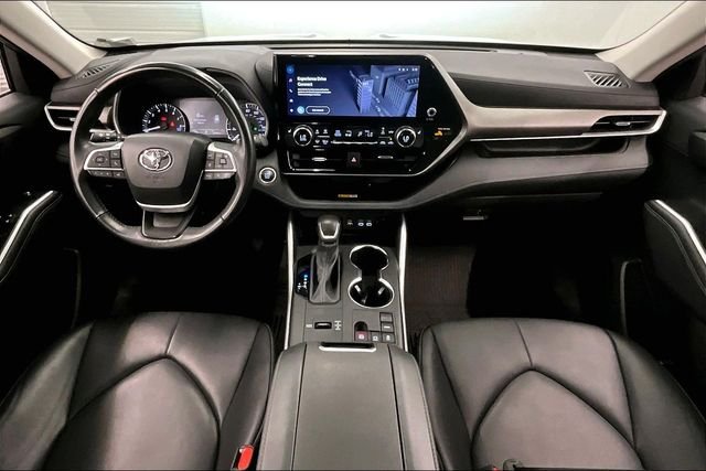 2024 Toyota Highlander XLE - Photo 18