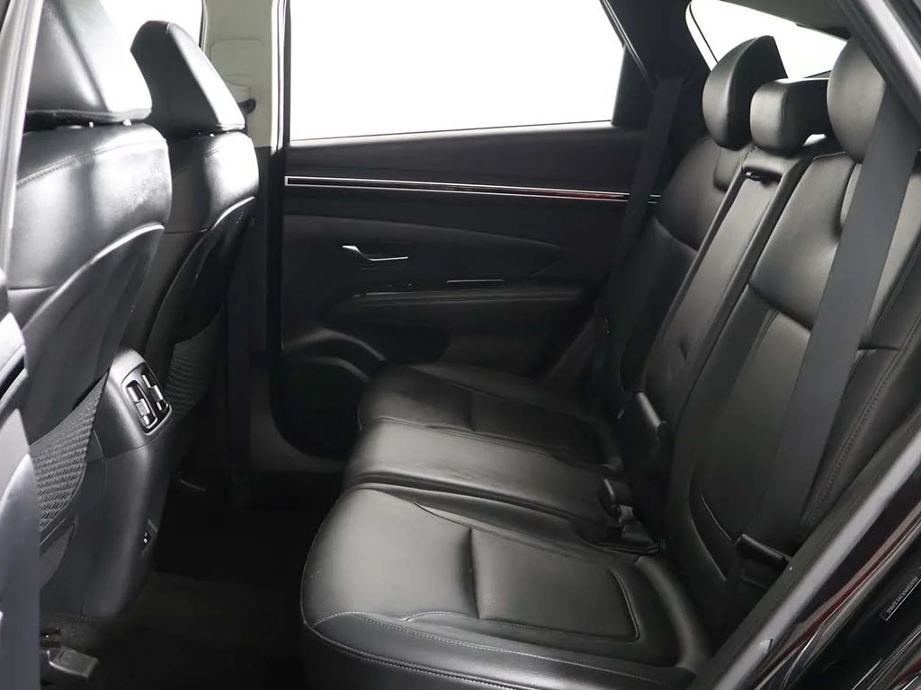Used 2022 Black Hyundai Limited image 32