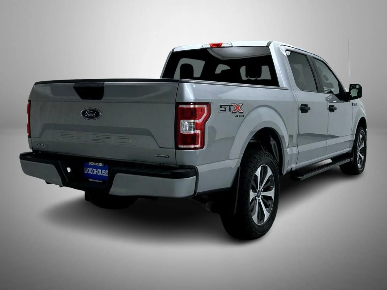 Used 2020 Silver Ford XL image 5