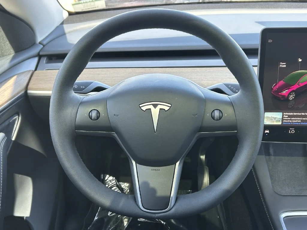 Used 2023 Solid Black Tesla Standard Range image 16