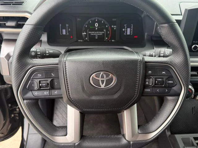 Certified Used 2025 BLACK Toyota SR5 image 11