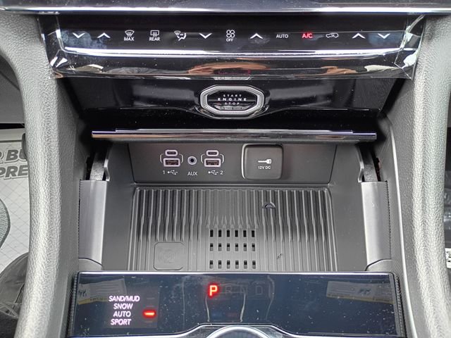 New 2026 Silver Zynith Jeep Altitude image 15