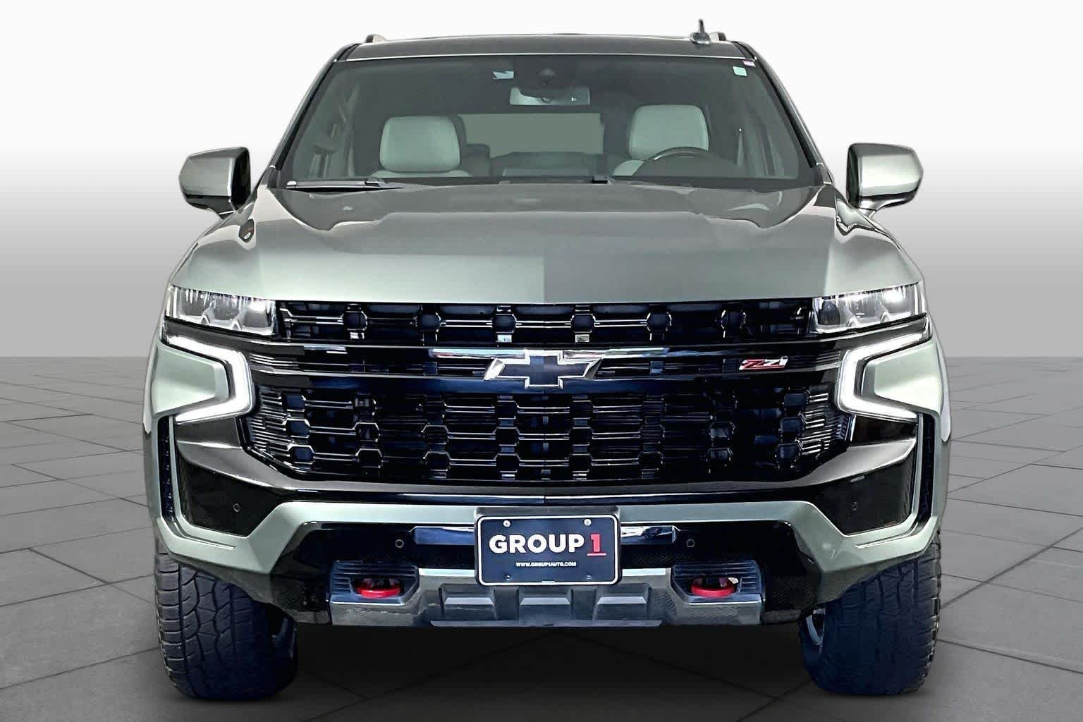 Used 2023 Silver Sage Metallic Chevrolet Z71 image 4