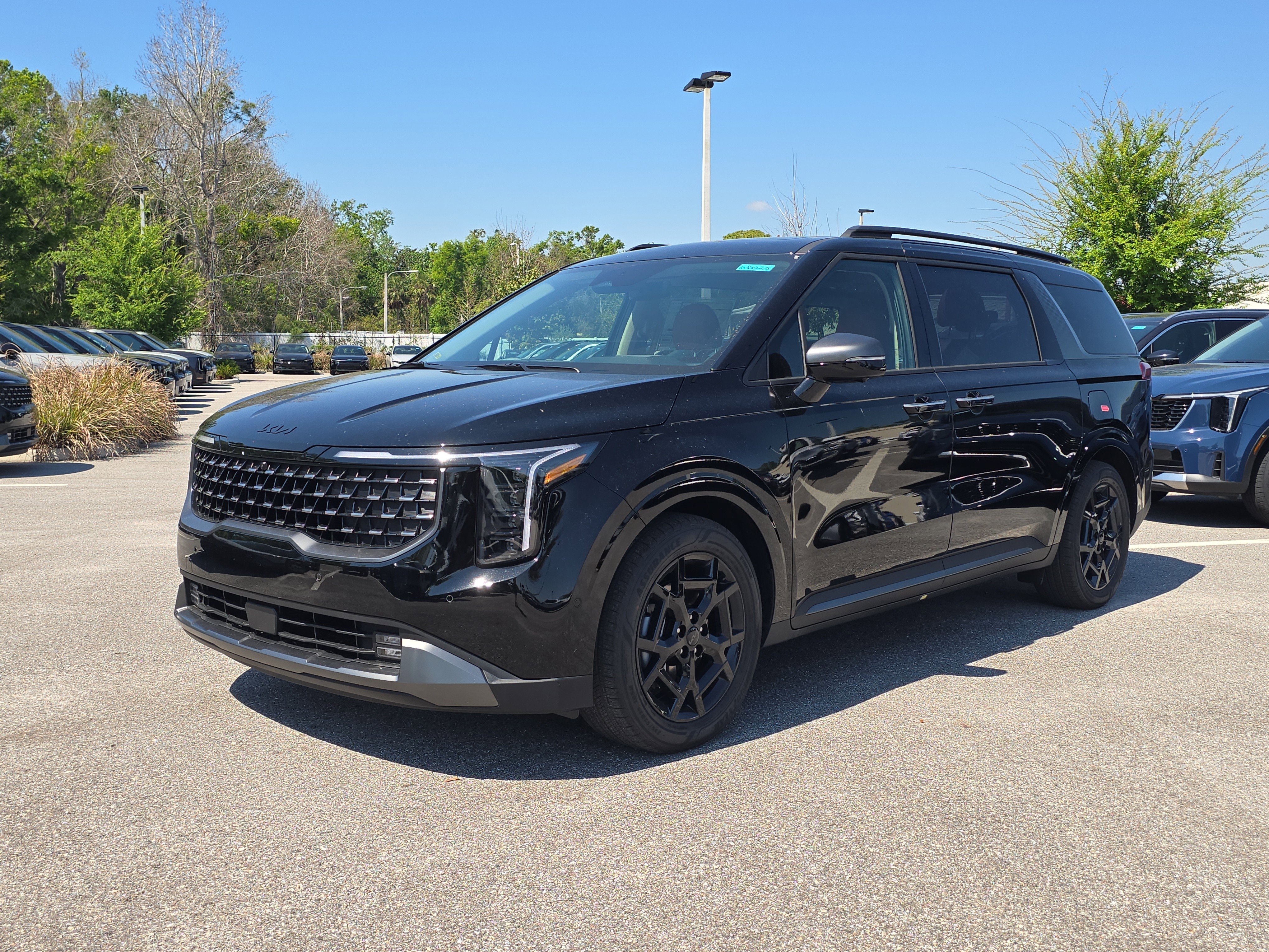 New 2026 Aurora Black Pearl Kia SX Prestige image 4